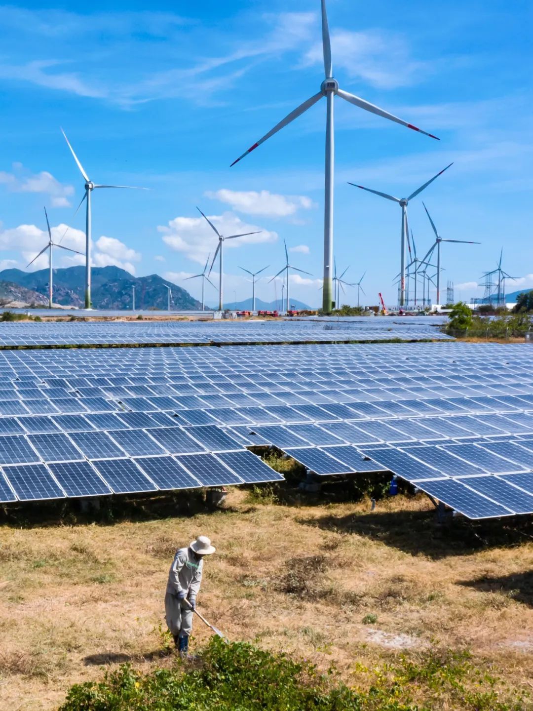 智能化与无人化技术从试点走向商用