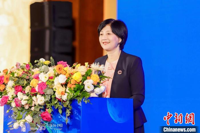 在体育交流中开创合作新机制,推动全民健身与