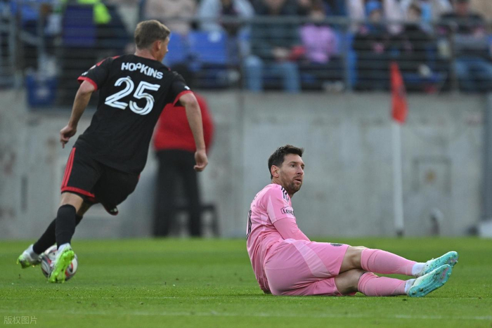 梅西：从边锋到自由人的进化之路