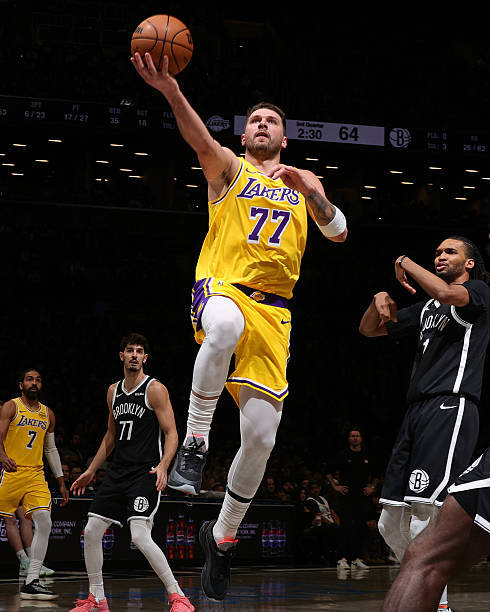 火箭迎战灰熊 爵士掘金对决篮网湖人