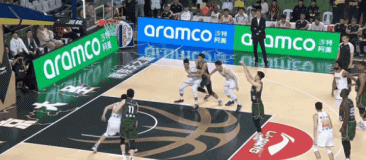 南京同曦绝杀江苏男篮 末节四罚全失引争议