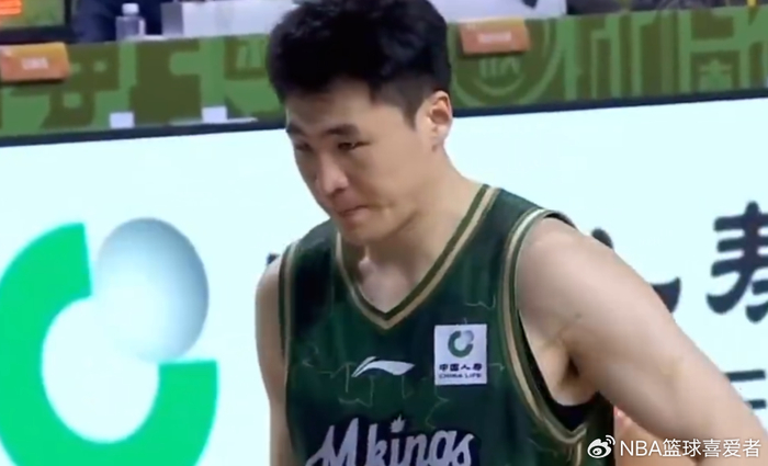 南京同曦绝杀江苏男篮 末节四罚全失引争议